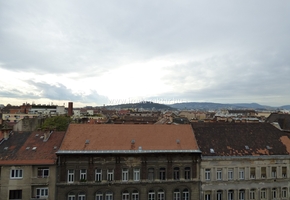 Budapest VIII. kerület Német utca C kategóriás multifunkcionális irodaházban irodák kiadók