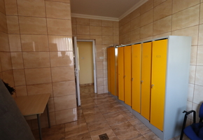 Hajdú-Bihar vármegye Debrecen 7300nm-es telken 2880nm-es csarnok, önálló telephely kiadó