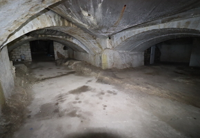 Budapest XXII. kerület Nagytétény 2500nm-es pincerendszer kiadó