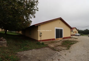Komárom-Esztergom megye Oroszlány, különböző méretű fűtött, fűtetlen raktárak, műhelyek kiadók