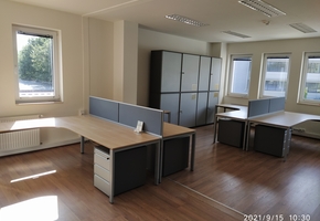 Pest megye Budaörs Ipari park B kategóriás irodaházban iroda kiadó