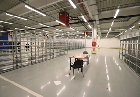 Pest megye Gödöllő 3 HA-os telken 14.291nm-es logisztikai épület, magasraktár eladó